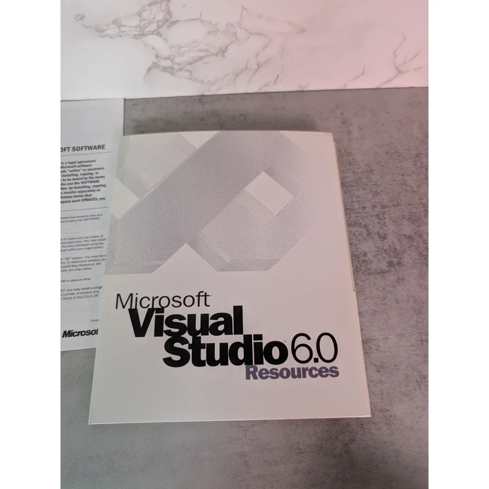 Microsoft Visual C++ 6.0 Professional Edition Immaculate Condition with CD Key